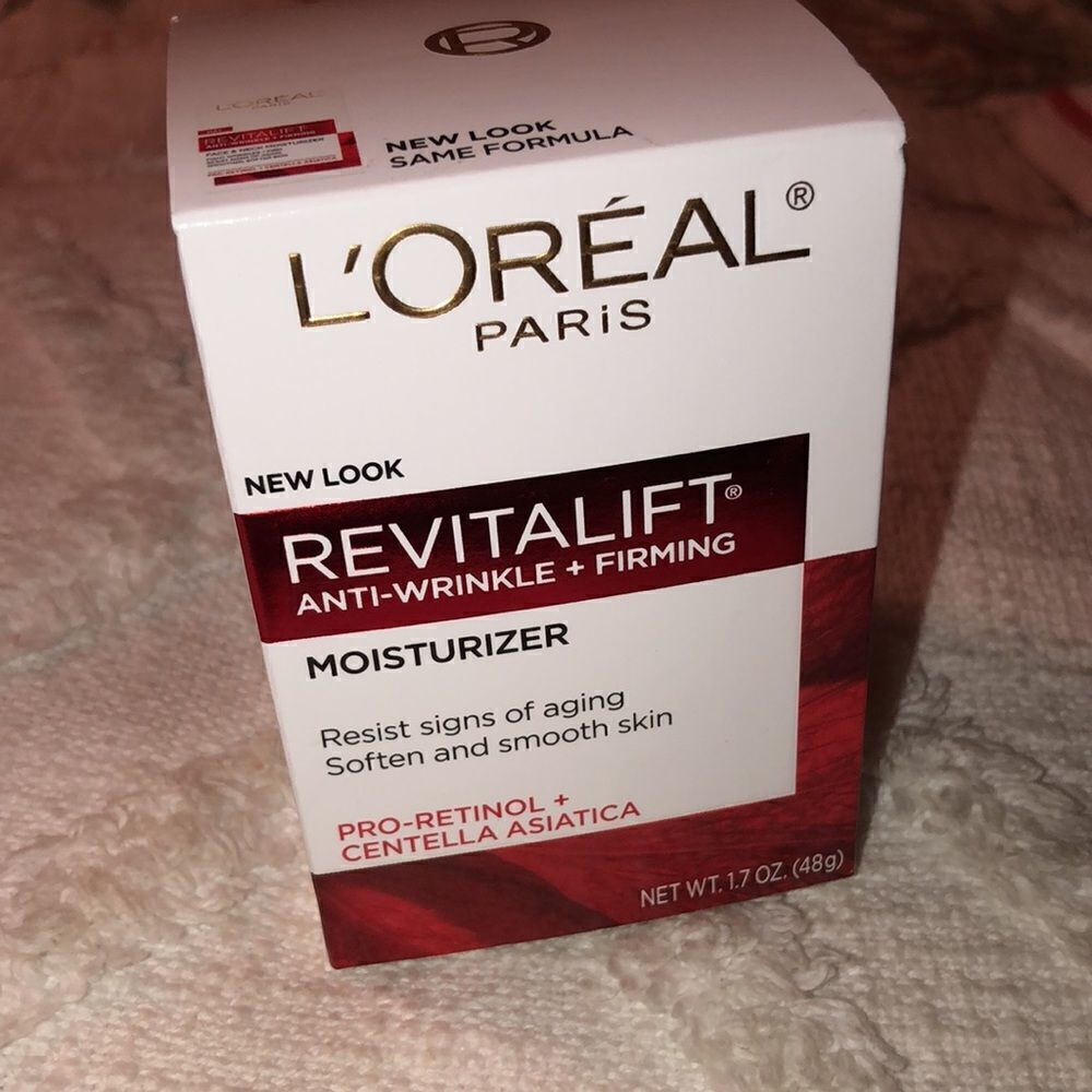 L’OREAL Revitalift Anti-Wrinkle + Firming Moisturizer